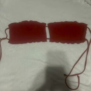 Small Cropt top with ties, open back, skin space in the middle